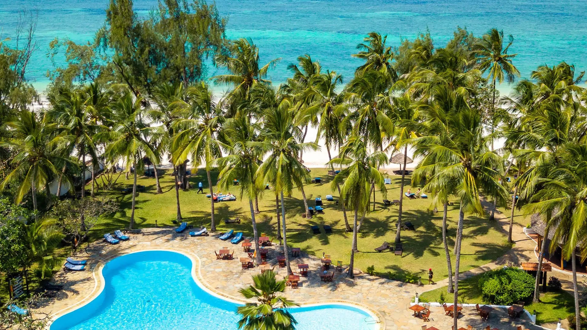 Beach frontage, Diani Sea Lodge