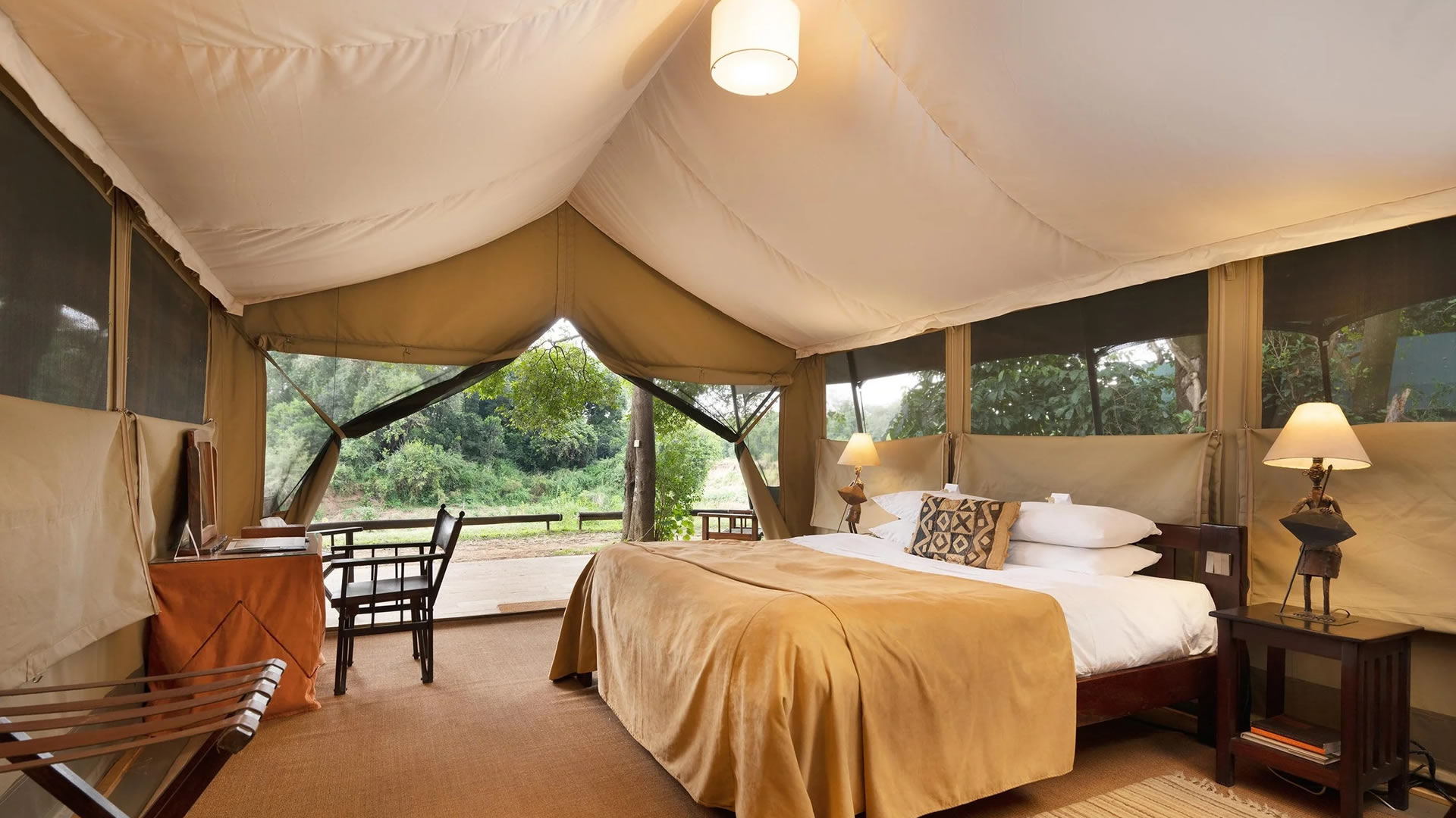 Family tent interior, Governors Camp