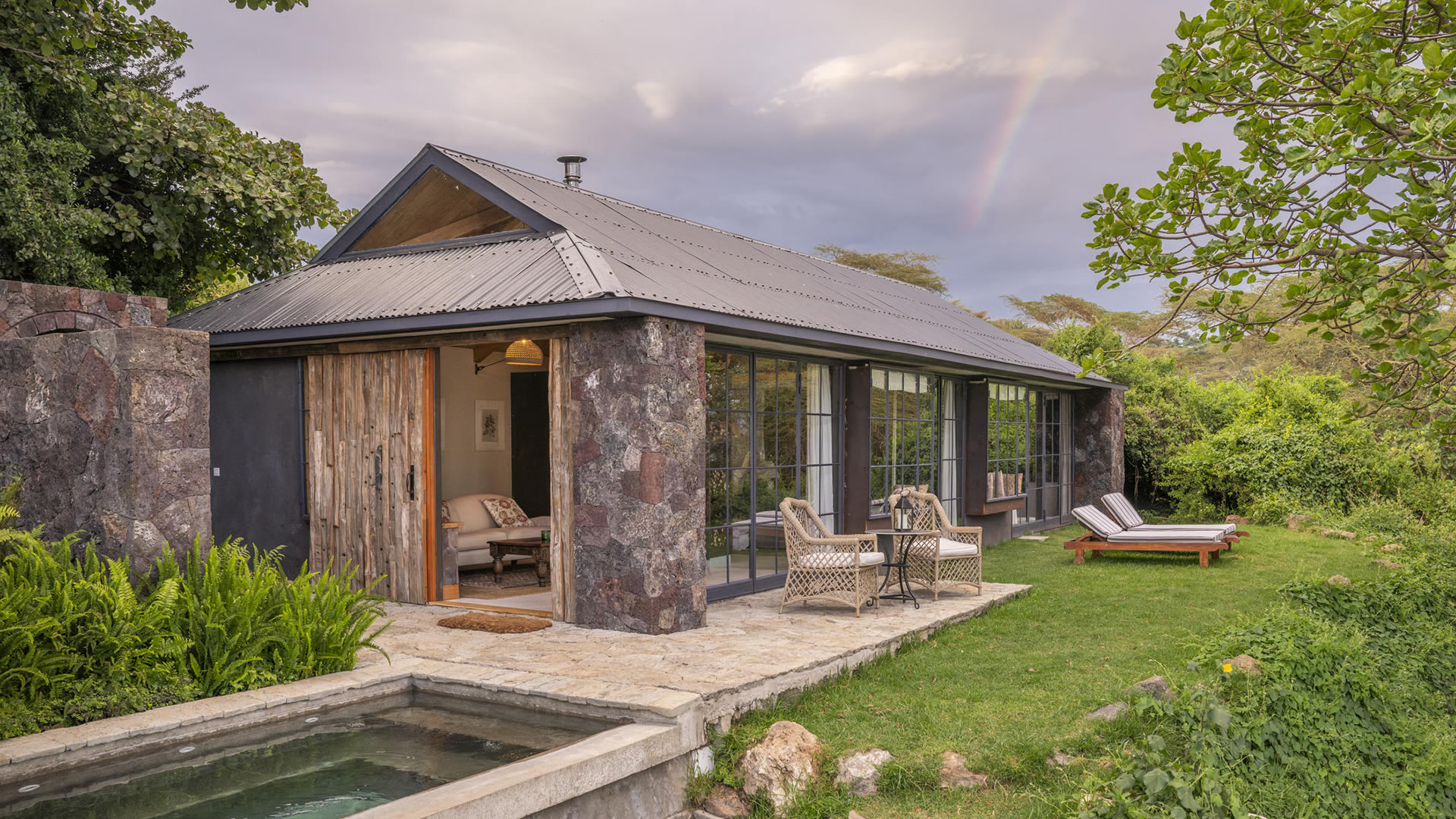 Private House, Loldia House