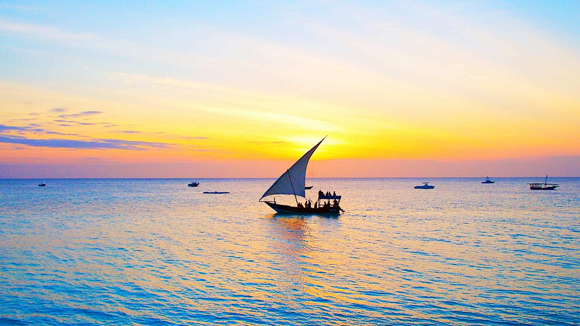 13 Days Bush & Beach Experience — Amboseli, Maasai Mara & Diani